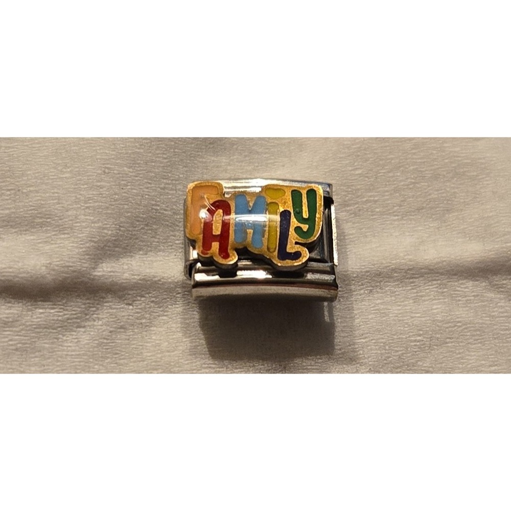 Italian Charm‎ " Family" Charm 9mm